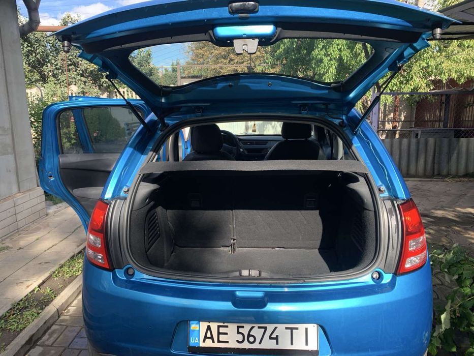 Продам авто Citroen C3 2010