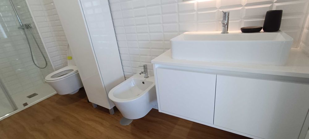 Apartamento T0, COMO NOVO. No Porto (perto IPO, Hospital SJ, Polo Universitário)