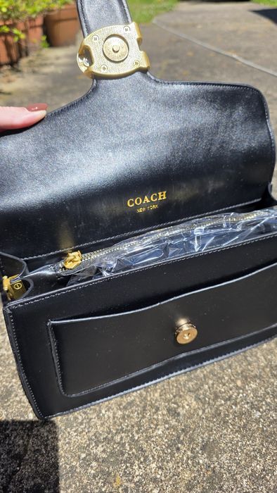 Mala coach em couro preto