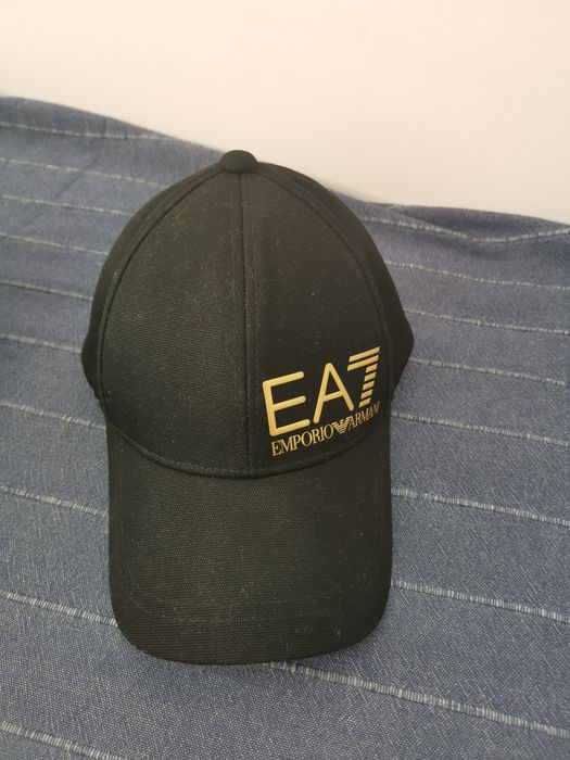 Czapka męska z daszkiem