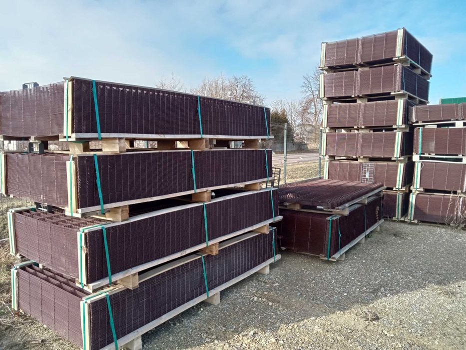 Panele fi4 123 /Słupki ogrodzeniowe/ Ogrodzenia panelowe