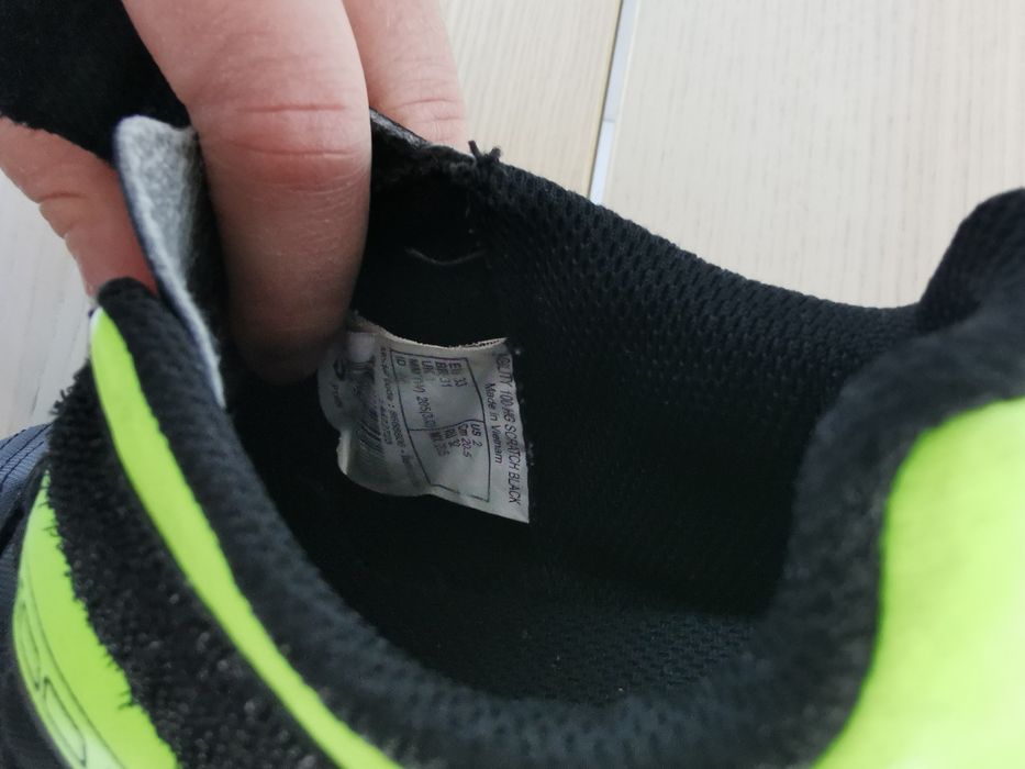 Buty piłkarskie Kipsta Decathlon turfy roz. 33