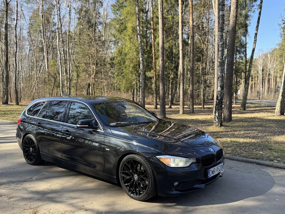 *Bmw 320 F31 Luxury*