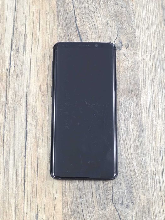 Samsung Galaxy S9 (SM-G960F) 4/64GB stan db gwarancja