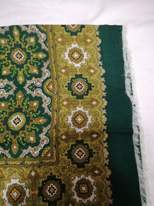 Lenços antigos de cabeça