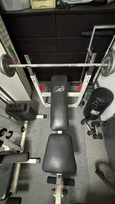 Equipamento de ginásio para casa