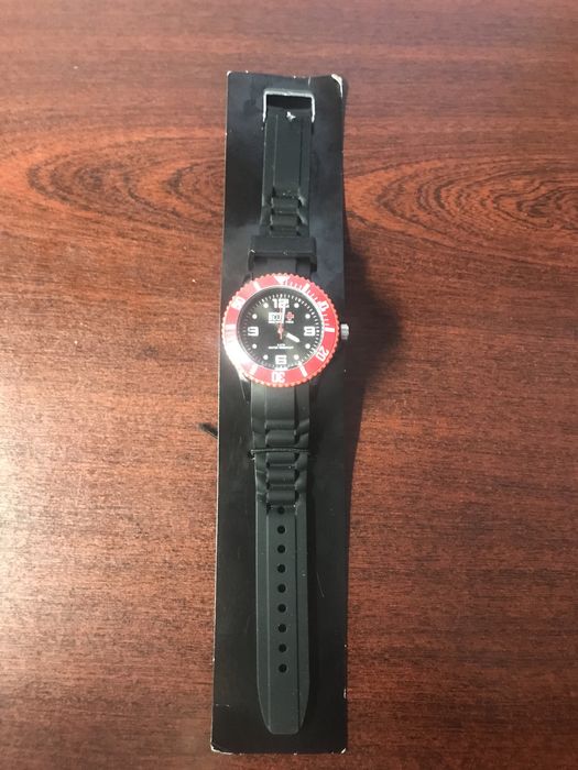 Колекційний годинник spende blut