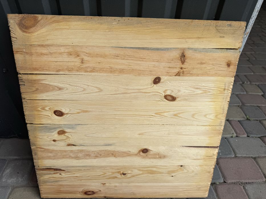 Паркет бубовий на підложці.