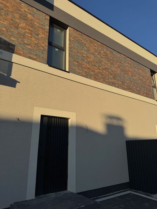 Розпочато продаж нових котеджів, ближня Сторожниця!