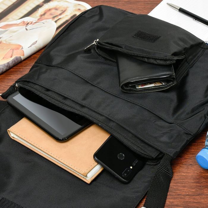 Damska Torebka lekka listonoszka materiałowa pojemna z klapą