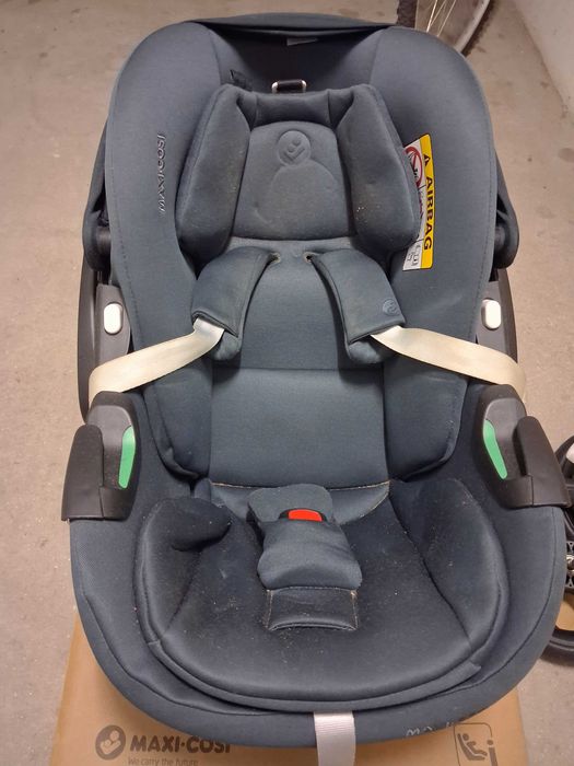 Carrinho + baby coque / isoFix + cadeira carro Maxi-cosi