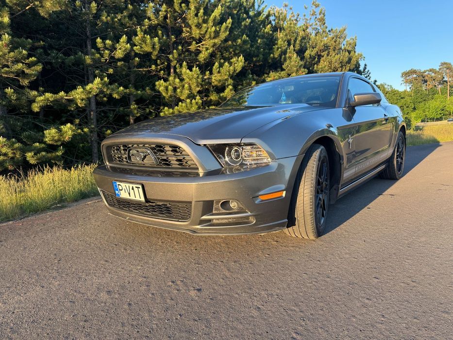 Ford Mustang Ford Mustang 3,6l. Premium 2014r.