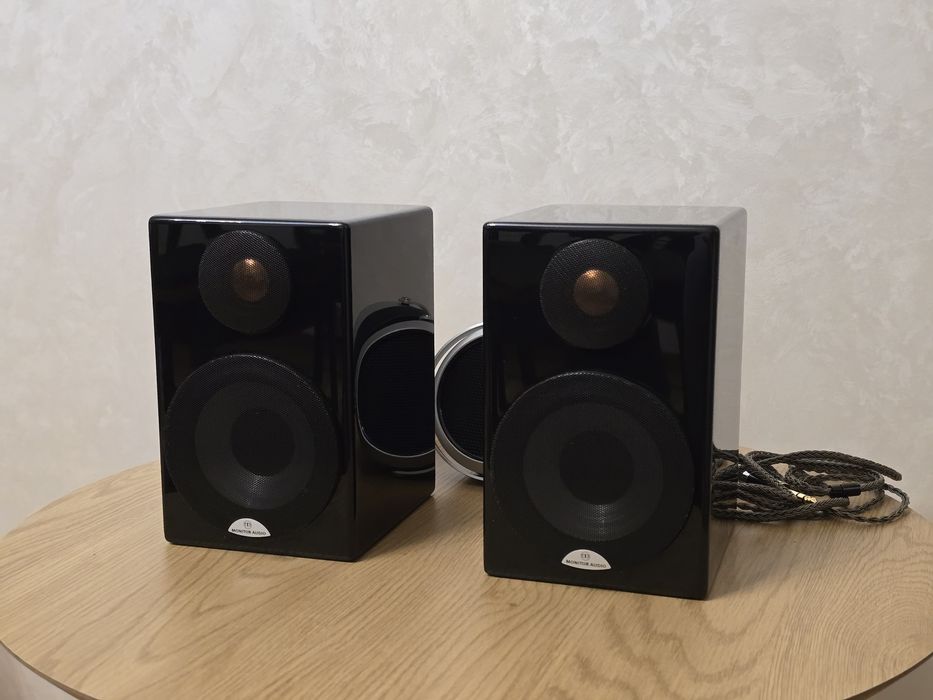 Monitor Audio Radius 90