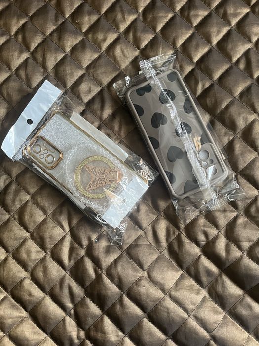 Продам чехли до телефону xiaomi redmi note 10s