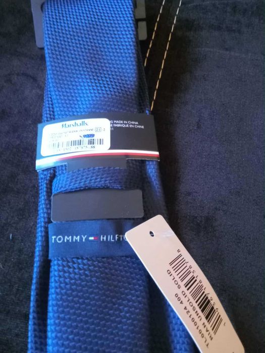 Krawat Tommy Hilfiger nowy orginalny metki