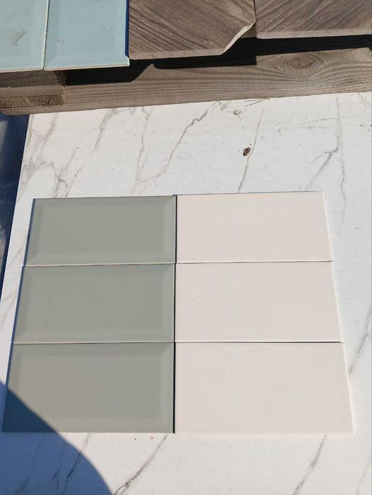 Глянцевая Бежевая Плитка кабанчик 461011 Metrotiles plane 10x20 см