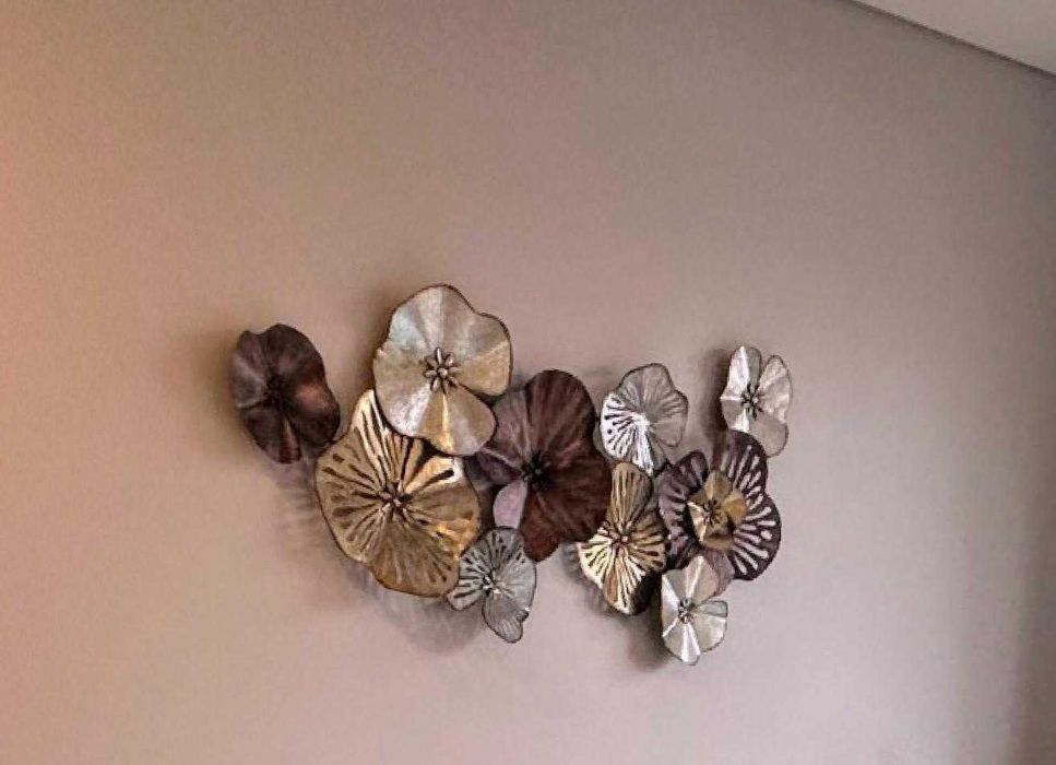 Escultura metálica de parede | Flores nenúfar