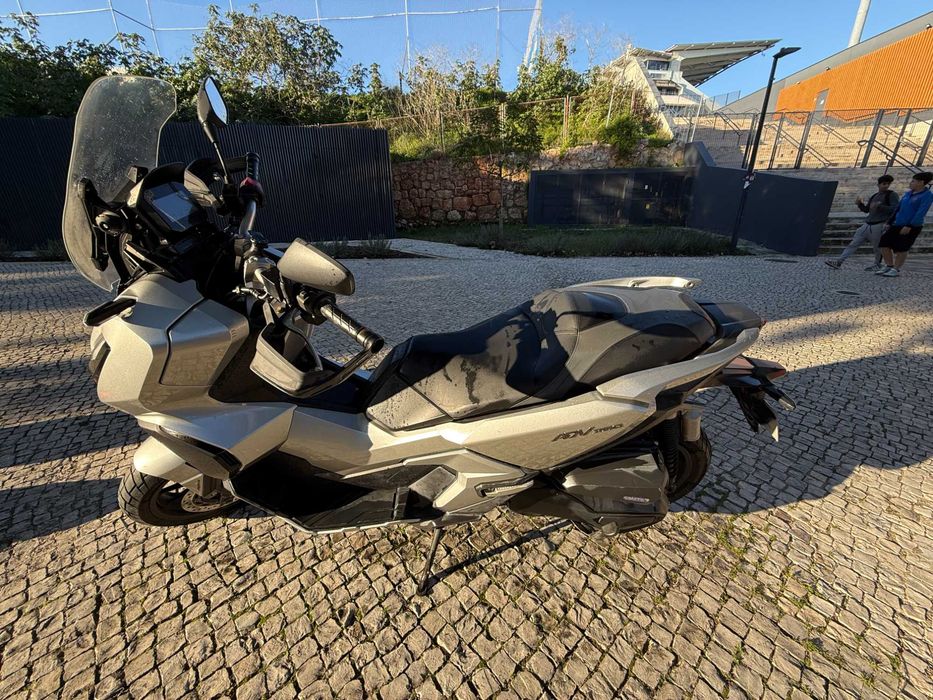 Honda ADV 350 Ano 2023