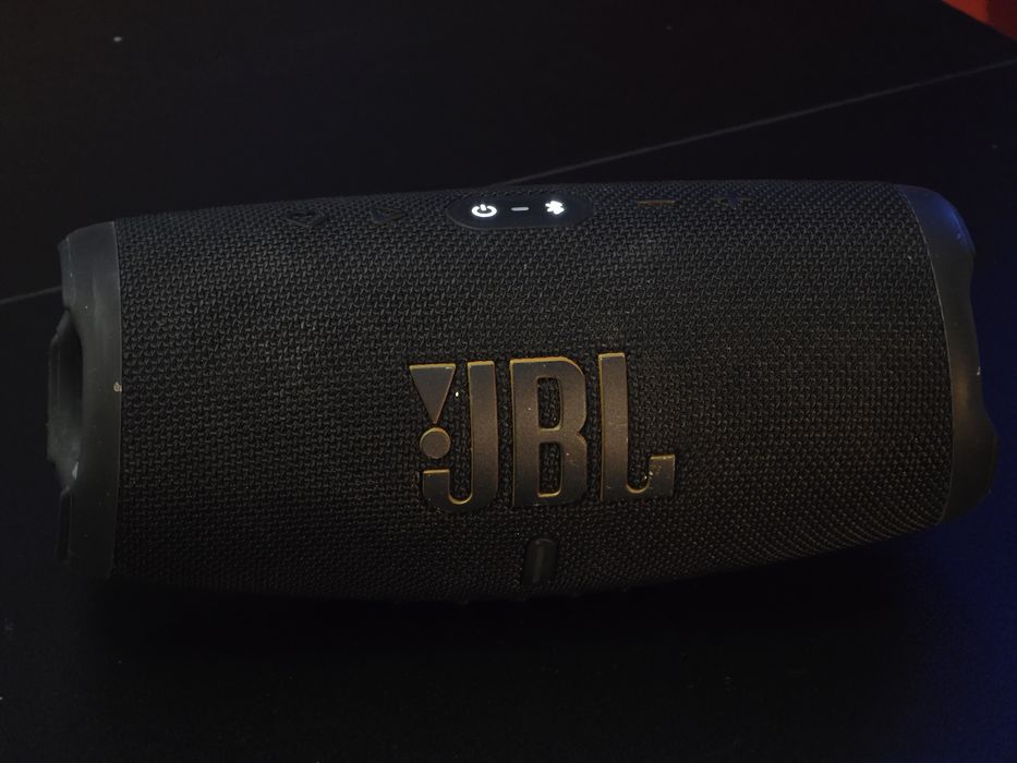 JBL Charge 5 WIFI