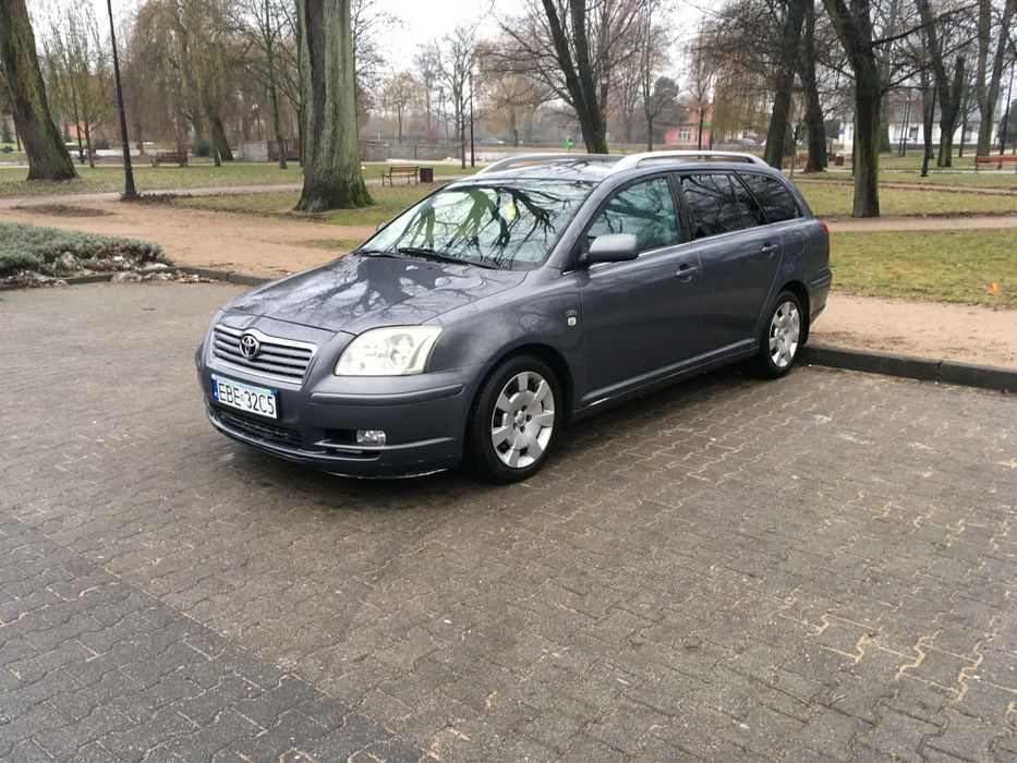 Toyota Avensis 2005 rok 2.0 D4D