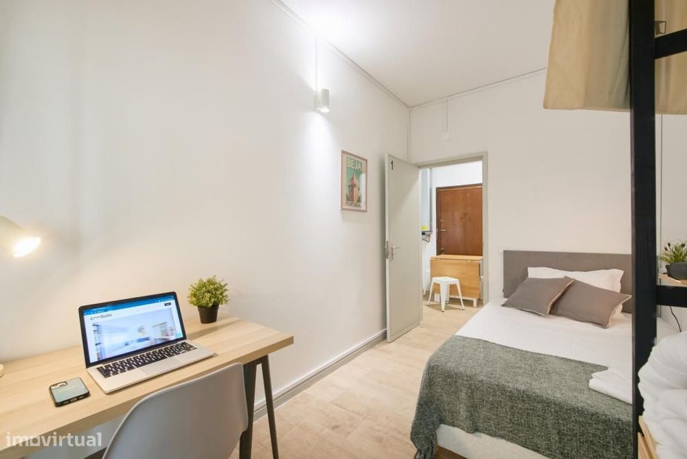 Quarto - localizado em Arroios Lisbon