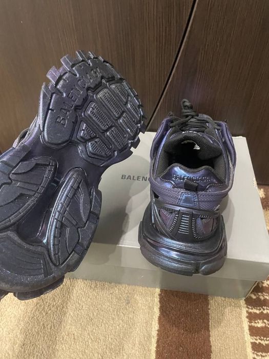Balenciaga track 2