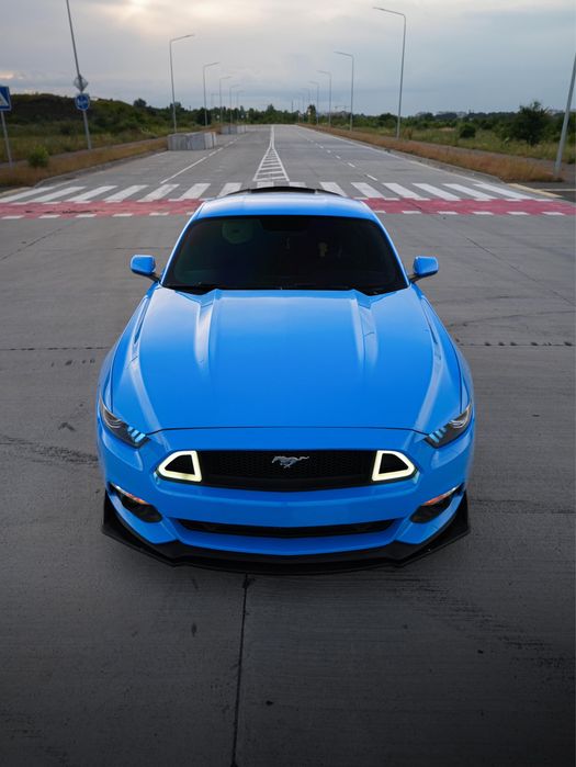 Ford mustang 2017