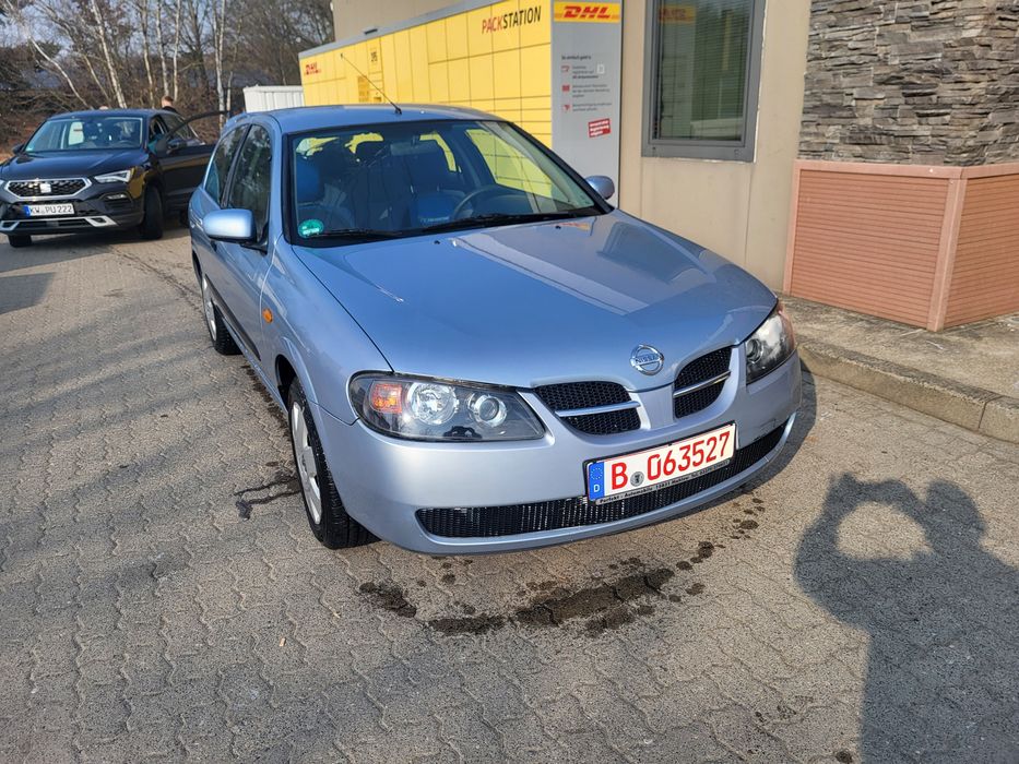 Nisan  Almera 2005rok