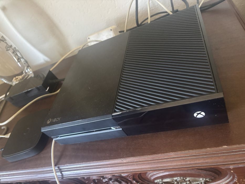 X box one fat em bom estado