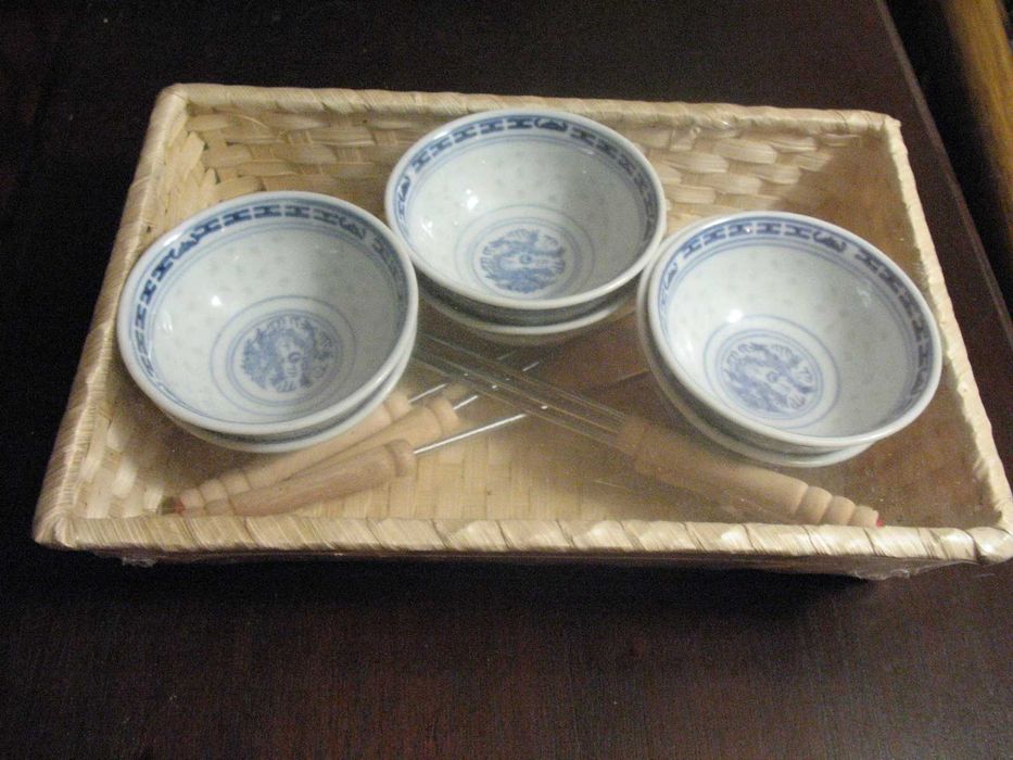 zestaw do fondue 6 miseczek+widelczyki,  prezent