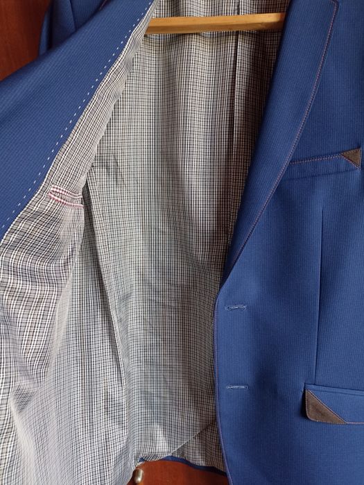 Костюм з брюками