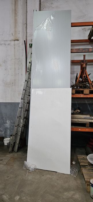 Painel sandwich cinzento NOVO