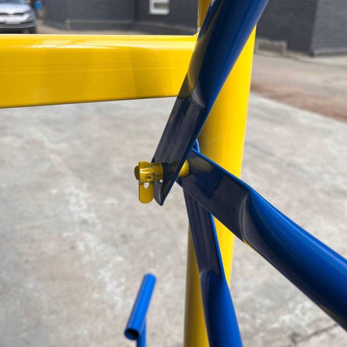 Вишки тури до 21 м, підмостки до 4.2м, риштування. Власне виробництво