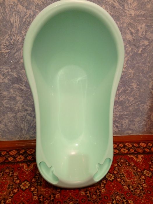 Ванночка дитяча та Матрасик в ванночку.