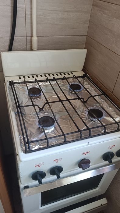 Плита газова з газ духовкою