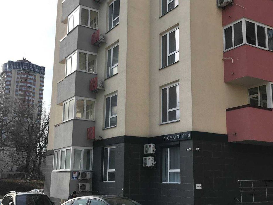ОРЕНДА  офісу, 40м2 на Стуса  7б, м. Житомирська, ЖК ГАРМОНІЯ