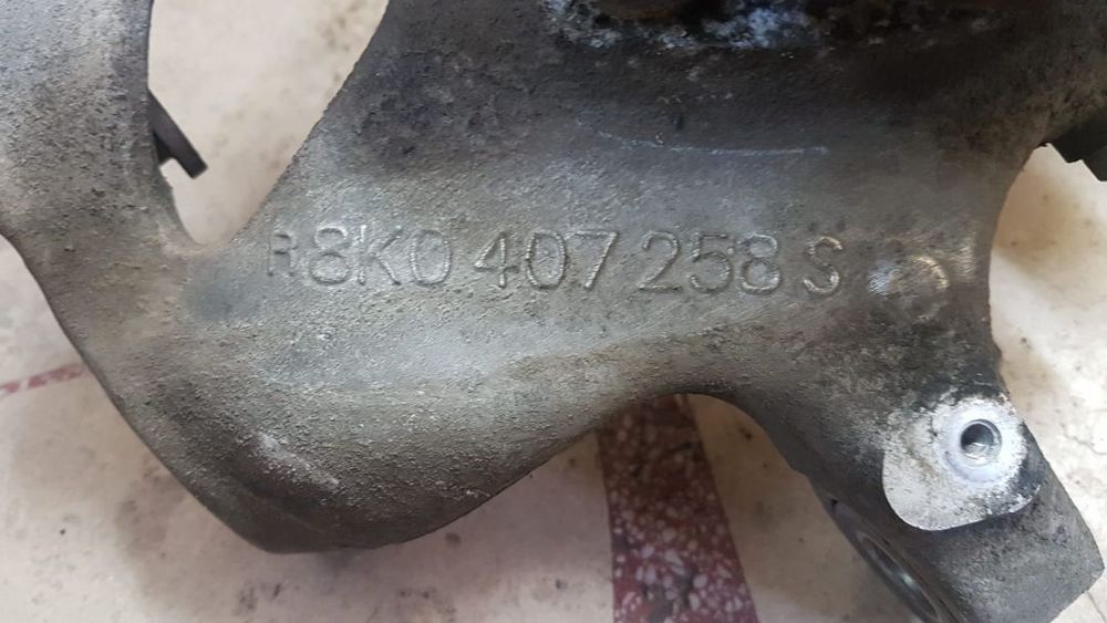 zwrotnica prawa prawy przód prawa przednia audi a4 b8 a5
