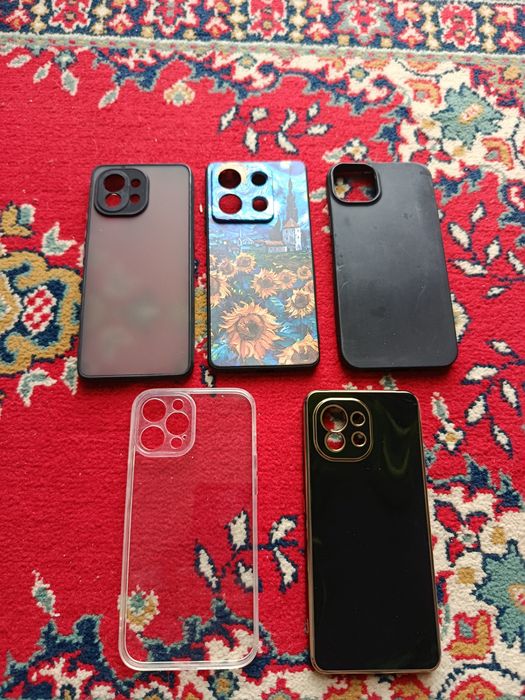 Case do telefonów Oddam za darmo.