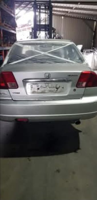 vendo mala de honda civic sedan modelo 01/05