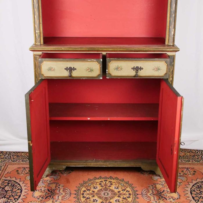 Móvel louceiro rústico em madeira pintada à mão