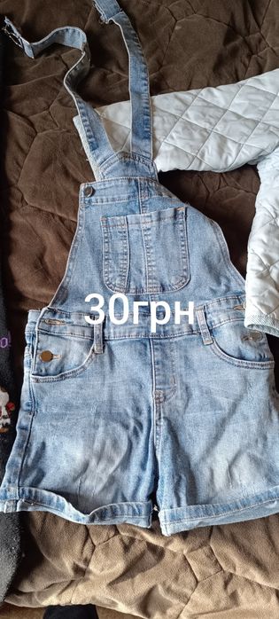 Дитячі речі на дівчинку 4-5років