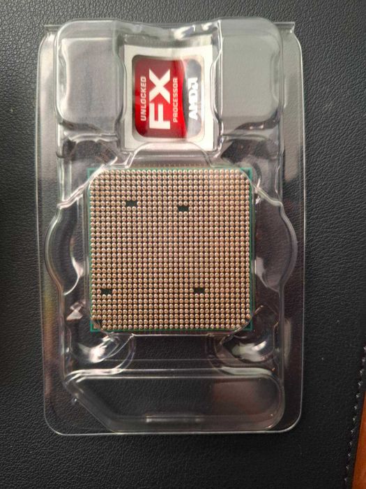 AMD FX 4350 Black Edition + Cooler Master