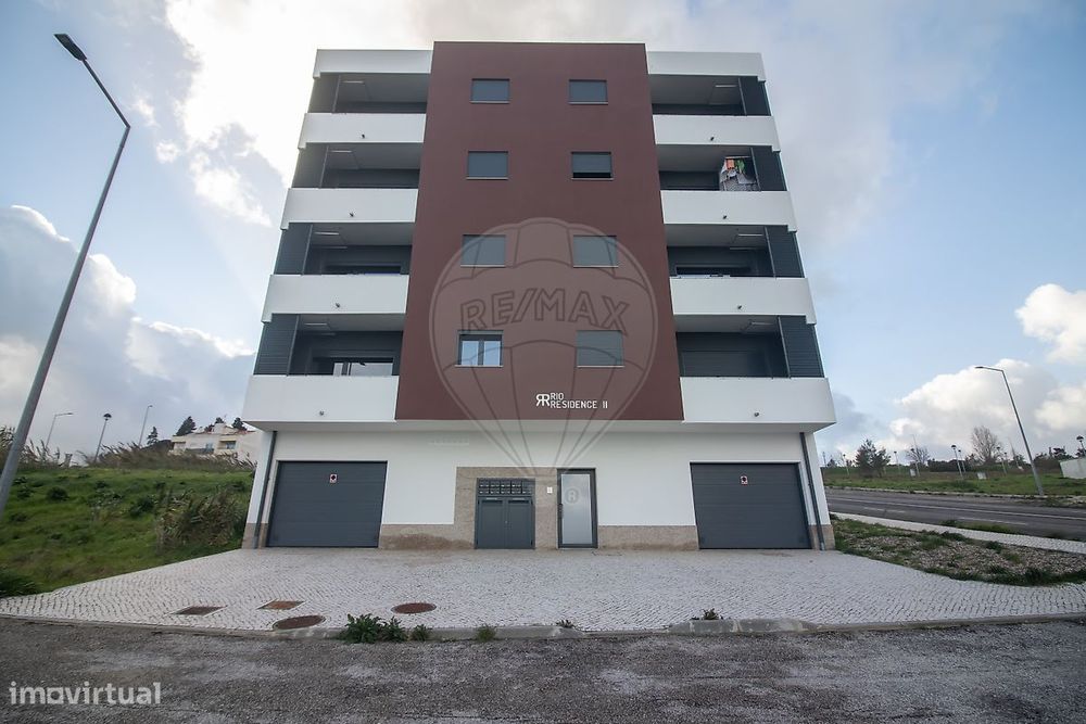 Apartamento T2 para venda — Alenquer (Santo Estêvão E Triana), Lisboa