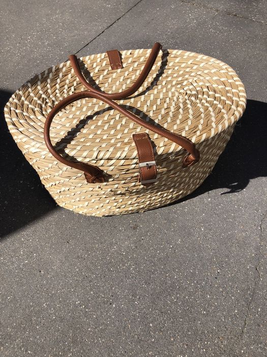 Cesta em cabaz com tampa