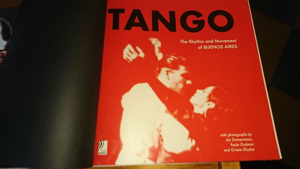 Книга с CD Танго"Мелодии и движения в Буаэнос Айросе". e.a.r BOOKS.