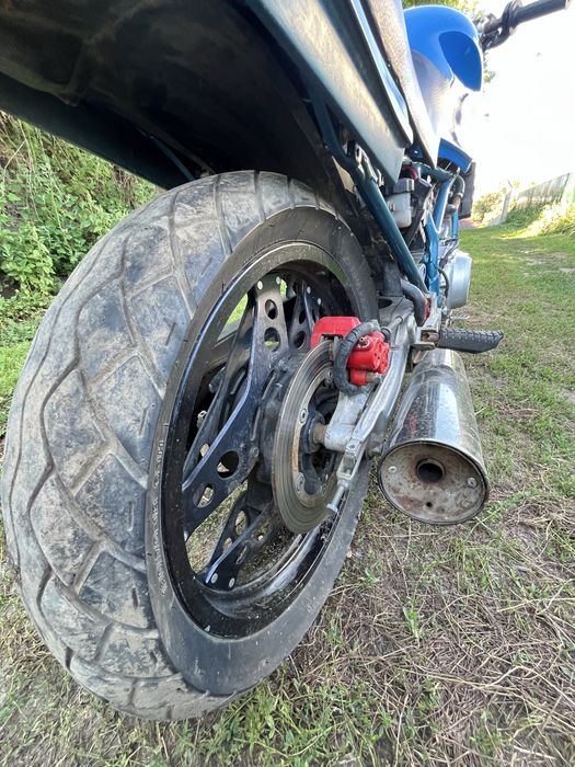 Продам honda vf400r