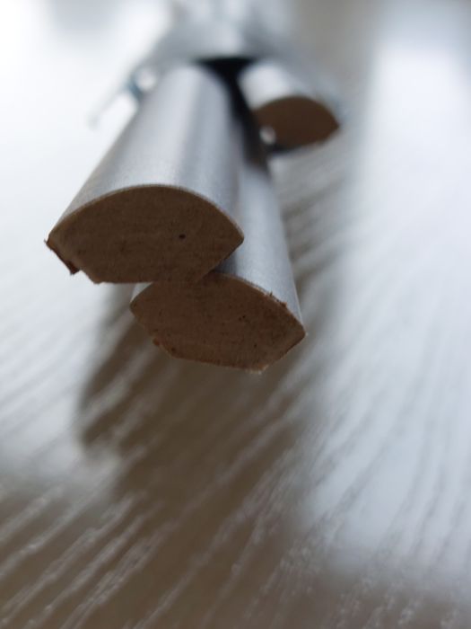 Listwy wykończeniowe do ościeżnic komplet .