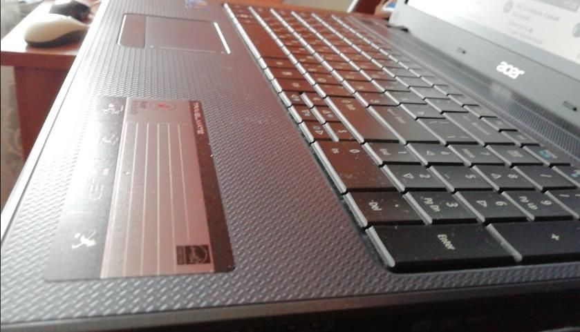 Acer Travelmate core i3 2.53Ггц х4 ядра