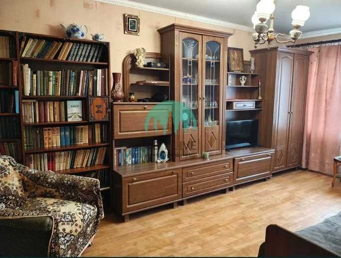 Продаю 3-кімнатну квартиру по вул. Хоткевича. Гаряча пропозиція (38)