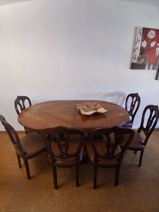 Mesa de sala de jantar